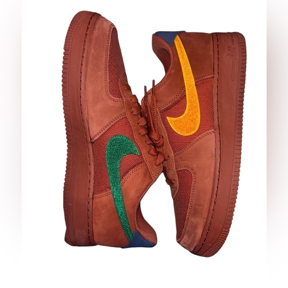 Nike Air Force 1 Low (SP) La Familia-10.5 - Picture 7 of 15